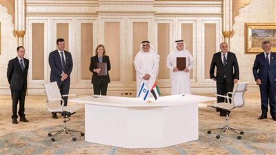 سيف بن زايد يشهد توقيع مذكرة تفاهم بين مؤسسة أحمد بن زايد آل نهيان للأعمال الخيرية والإنسانية و