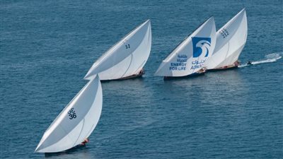 غدا .. فتح باب التسجيل للمشاركة في مهرجان زايد التراثي للشراع فئة 60 قدما