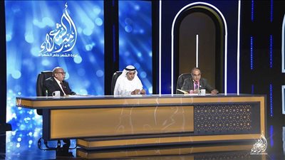 منافسات شعرية حاسمة في الحلقة التسجيلية الأولى من 