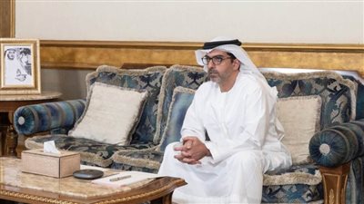 حامد بن زايد يشهد المحاضرة الثانية لمجلس محمد بن زايد الرمضاني بعنوان 