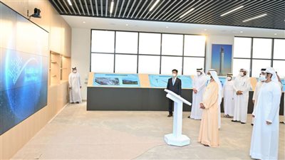 محمد بن راشد يدشن المشروع الأول من المرحلة الخامسة في مجمع محمد بن راشد آل مكتوم للطاقة الشمسية بقدرة 300 ميجاوات