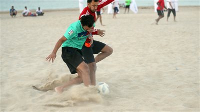 مهرجان الظفرة البحري يواصل مسابقاته وفعالياته على شاطئ المغيرة