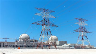 محطات براكة للطاقة النووية السلمية تضاعف إنتاجها من الكهرباء الصديقة للبيئة ببدء التشغيل التجاري للمحطة الثانية