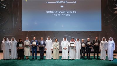 سيف بن زايد يكرم الفائزين بجائزة الشيخ زايد للكتاب في دورتها السادسة عشرة