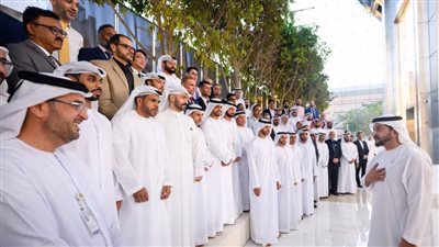 حمدان بن زايد يزور مقر شركة دولفين للطاقة في أبوظبي .. ويطلع على أحدث مشاريعها ومبادراتها