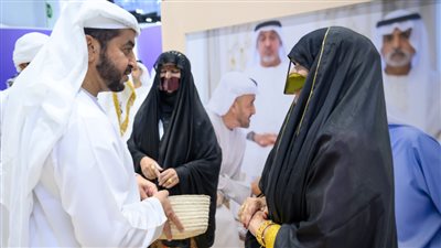 حمدان بن زايد يزور معرض أبوظبي الدولي للصيد والفروسية 