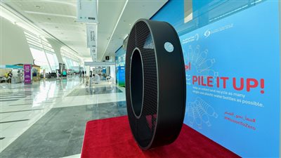 /بيغ زيرو/ مجسمات في أنحاء أبوظبي لجمع عبوات المياه البلاستيكية المستخدمة لمرة واحدة