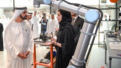 محمد بن راشد يطلق أكبر برنامج وطني متكامل لتمكين مجتمع المبرمجين ودعم المواهب في الإمارات