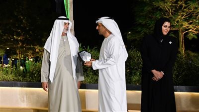 تحت رعاية الشيخة فاطمة .. نهيان بن مبارك يكرم الفائزين بجائزة الوقاية من التنمر في المدارس