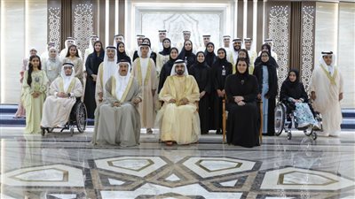 محمد بن راشد يلتقي أعضاء البرلمان الإماراتي للطفل على هامش افتتاح دور الانعقاد العادي للمجلس الوطني الاتحادي