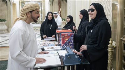 حمدان بن زايد يستقبل وفد مراكز مؤسسة زايد العليا لأصحاب الهمم