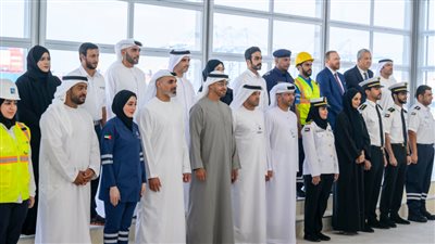 بتكلفة إجمالية بلغت 4 مليارات درهم.. رئيس الدولة يدشن مشروع توسعة ميناء خليفة