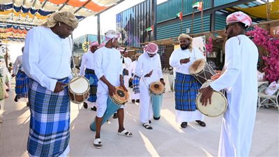 مهرجان الظفرة البحري يطلع زواره على الفنون التراثية الإماراتية