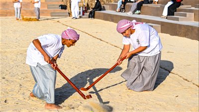 نادي تراث الإمارات يشارك في مهرجان سباق دلما التاريخي السادس