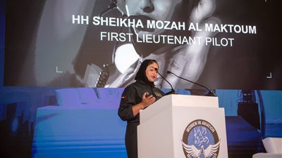 27 ألف امرأة في قطاع الطيران الإماراتي