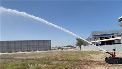 شركة إماراتية تطلق أول روبوت من نوعه محلي الصنع لمكافحة الحرائق في المنطقة