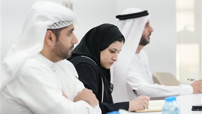 سارة الأميري تترأس مجالس تعليم .. وتعتمد عدداً من المبادرات التربوية