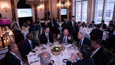 وكالة الإمارات للفضاء تسلط الضوء على 