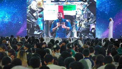 سلطان النيادي يلتقي أهالي رأس الخيمة ضمن سلسلة 