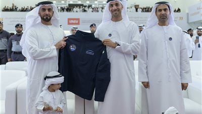 سيف بن زايد يشهد حدث 