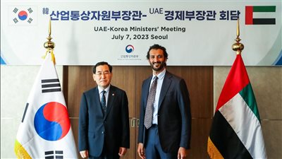 وزير الاقتصاد يبحث مع أربعة وزراء ومسؤولين كوريين تعزيز التعاون الثنائي في قطاعات الاقتصاد الجديد