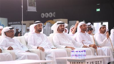 مهرجان ليوا للرطب يستضيف أمسية شعرية على مسرح الفعاليات