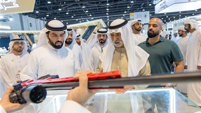 نهيان بن مبارك يزور المعرض الدولي للصيد والفروسية أبوظبي 2023