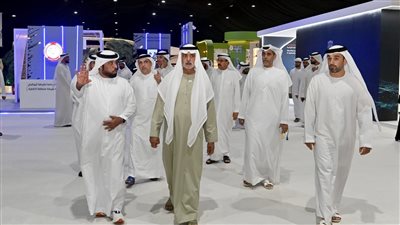 نهيان بن مبارك يزور مهرجان ومزاد ليوا للتمور بدورته الثانية