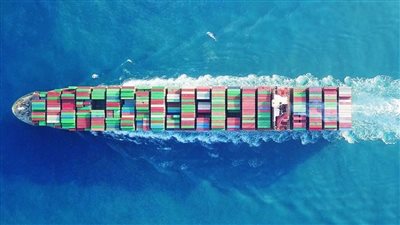 مركز الإمارات لخفض الانبعاثات الكربونية في القطاع البحري.. داعم قوي للجهود العالمية في مكافحة تغير المناخ