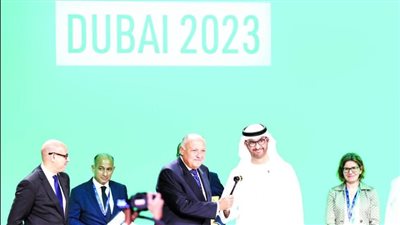 سلطان الجابر : الإمارات وماليزيا تعززان التعاون من خلال تطوير مشاريع للطاقة المتجددة تسهم في تحقيق الحياد المناخي