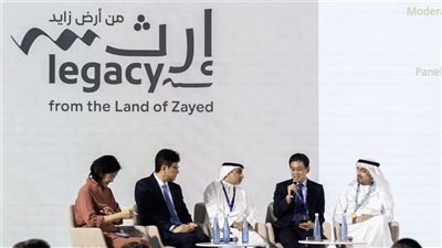 جامعتا الإمارات وسيئول الوطنية الكورية تعقدان 