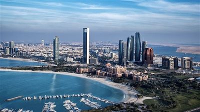 نمو اقتصاد أبوظبي غير النفطي