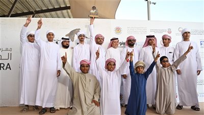 منافسات قوية في مزاينة الإبل بمهرجان الظفرة وتتويج الفائزين