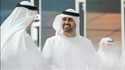 ذياب بن محمد بن زايد يشهد جانباً من فعاليات 