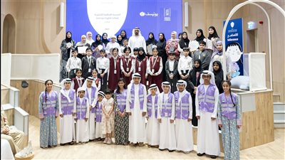  ذياب بن محمد بن زايد يكرِّم الفائزين بجائزة المجلس الأعلى للأمومة والطفولة للوقاية من التنمُّر في المدارس