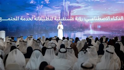  عمر سلطان العلماء يستعرض الرؤى المستقبلية للذكاء الاصطناعي وتطبيقاته في خدمة المجتمع