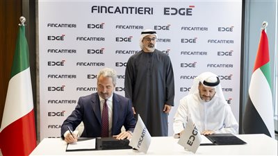 خالد بن محمد بن زايد يشهد مراسم توقيع اتفاقية شراكة إستراتيجية بين 