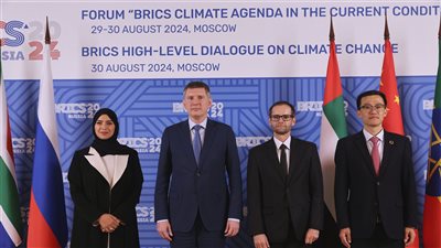 الإمارات تؤكد حرصها على التعاون ضمن 