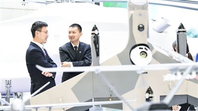 أبوظبي.. القمة العالمية لصناعة الطيران تسلط الضوء على نمو قطاع الفضاء