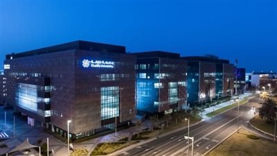 جامعة خليفة تتقدم ثلاثة مراكز في تصنيف 