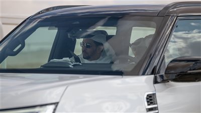 حمدان بن زايد يشهد جانبا من منافسات مهرجان الظفرة للهجن 2024