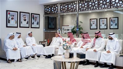 بلدية أبوظبي وأمانة منطقة الرياض تبحثان تعزيز التعاون