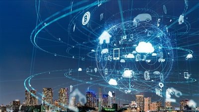 الإمارات مركز عالمي رائد للتكنولوجيا والبنية التحتية الرقمية
