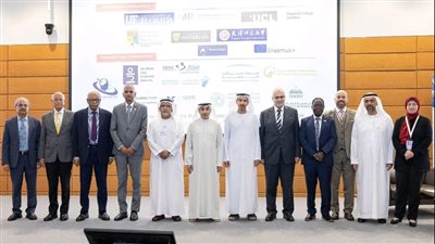 جامعة الإمارات.. توقيع إعلان الإمارات للتعليم الطبي