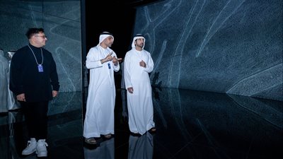 حمدان بن محمد يشهد افتتاح تجربة مستقبلية جديدة في متحف المستقبل