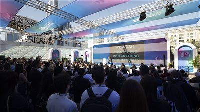 خبراء قمة المليار متابع: الذكاء الاصطناعي يفتح آفاقاً غير مسبوقة أمام صناع المحتوى