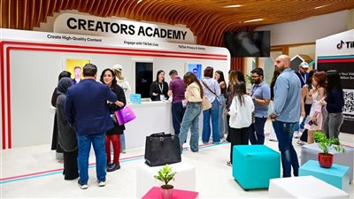 قمة المليار متابع: فرص استثمارية جديدة لصناع المحتوى