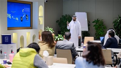 نادي دبي للصحافة يختتم برنامج 