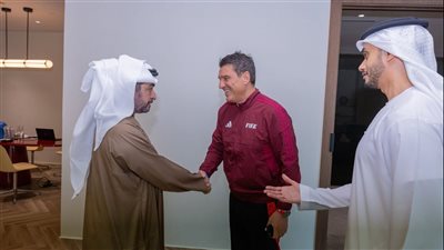 حمدان بن مبارك يشيد بجهود الفيفا في تطوير كرة القدم