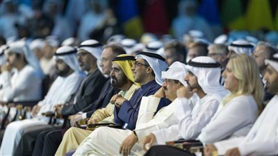 بحضور محمد بن راشد .. منصور بن زايد يكرّم الفائزين بجائزتيّ تكنولوجيا الحكومات وأفضل التطبيقات الحكومية